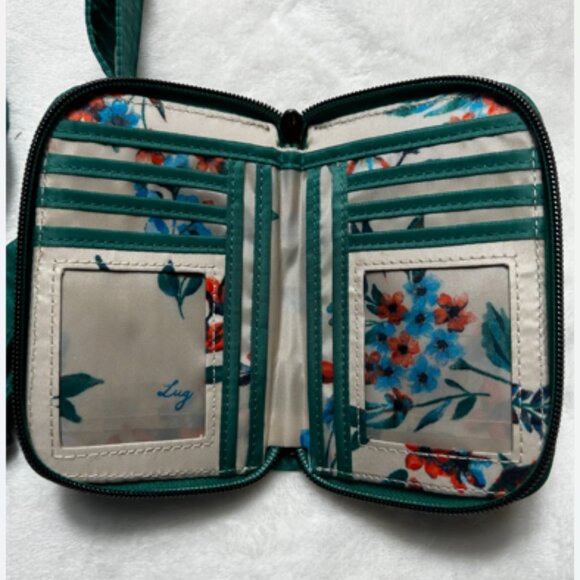 EUC Lug Hitch Belt Bag and Rodeo Wallet in BEAUTIFUL Kelly Green